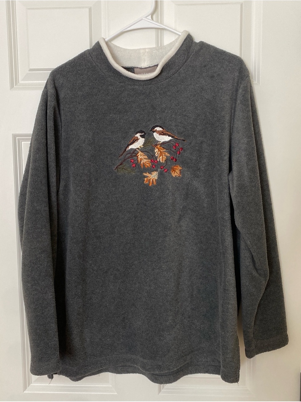 Gray Fleece Pullover with Bird Embroidery